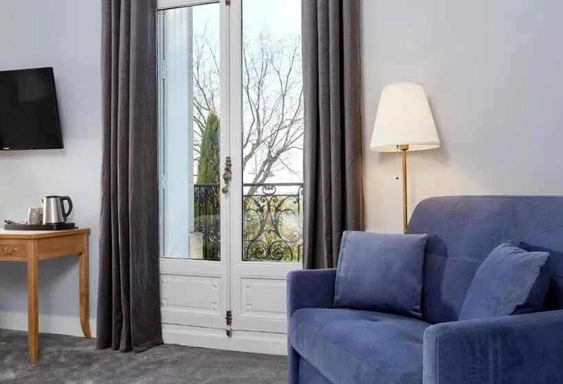 اتاق سوپریور سه تخته, Hôtel Saint Alban