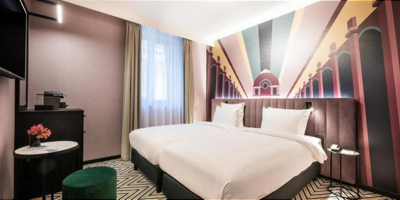 Standard Room, Numa Brussels Royal Galleries