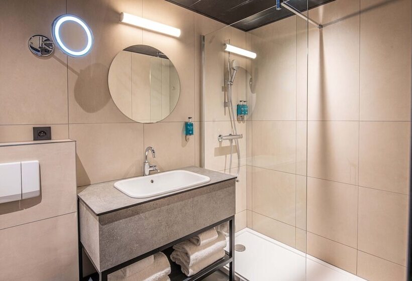 Standard Room, Numa Brussels Royal Galleries