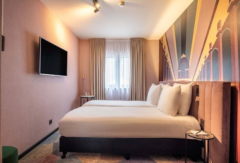 Standard Room, Numa Brussels Royal Galleries