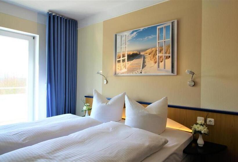 Номер Стандарт с Балконом, Parkhotel Klüschenberg