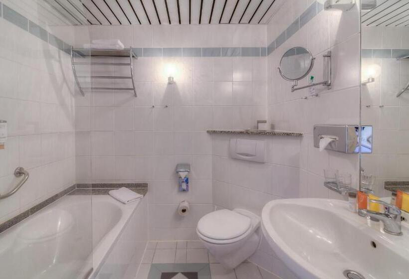 Апартаменты 1 Спальня с Балконом, Parkhotel Klüschenberg