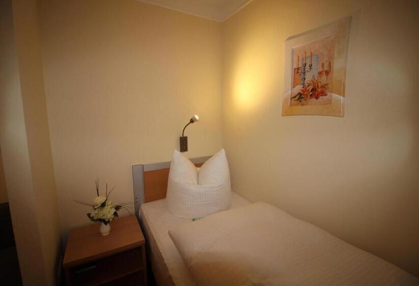 Индивидуальный Номер Классика, Parkhotel Klüschenberg