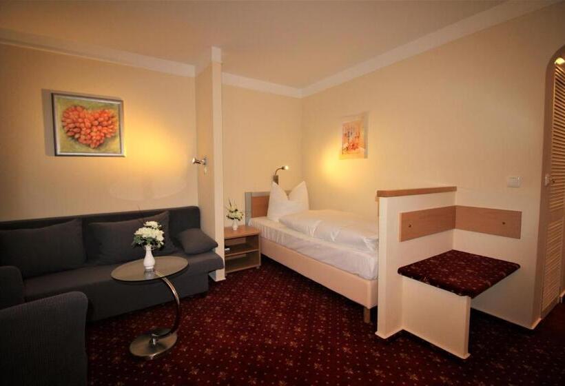 Индивидуальный Номер Классика, Parkhotel Klüschenberg