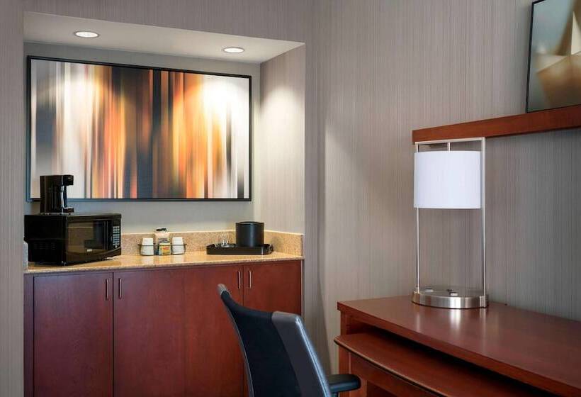 جناح, Sonesta Select Los Angeles Torrance South Bay