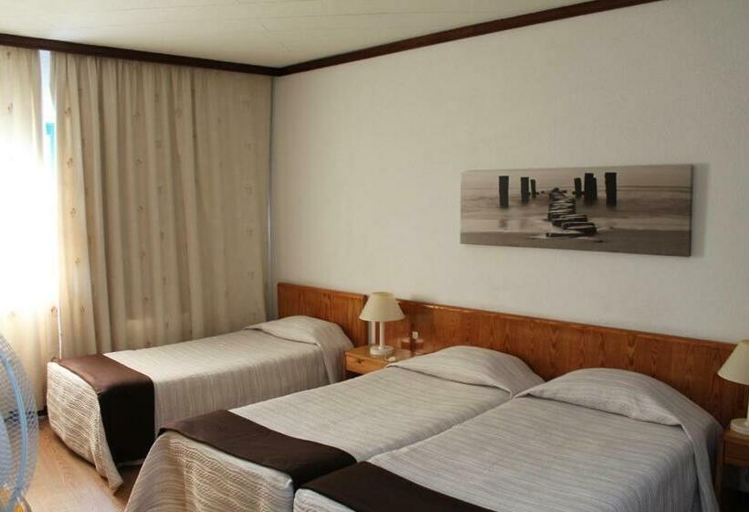 Habitación Triple Estándar, Windsor