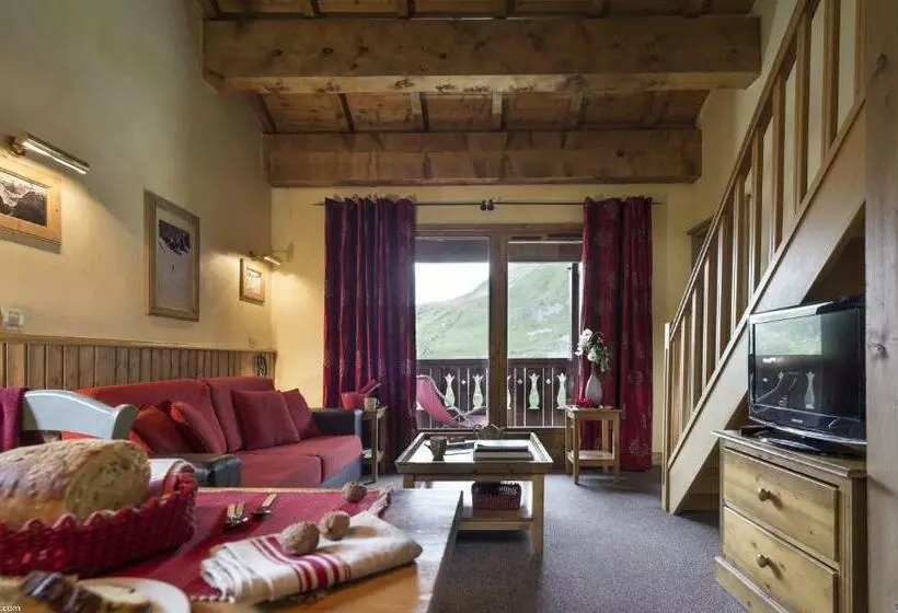 , Residences Village Montana By Les Etincelles