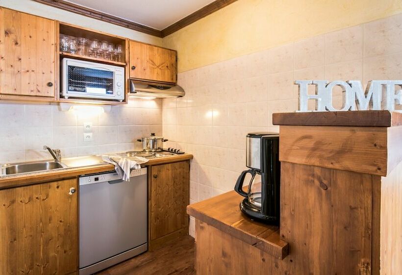 5 Bedroom Apartment, Residences Village Montana By Les Etincelles