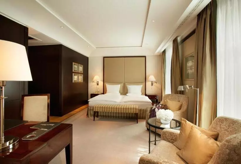 Standardzimmer, Adlon Kempinski Berlin