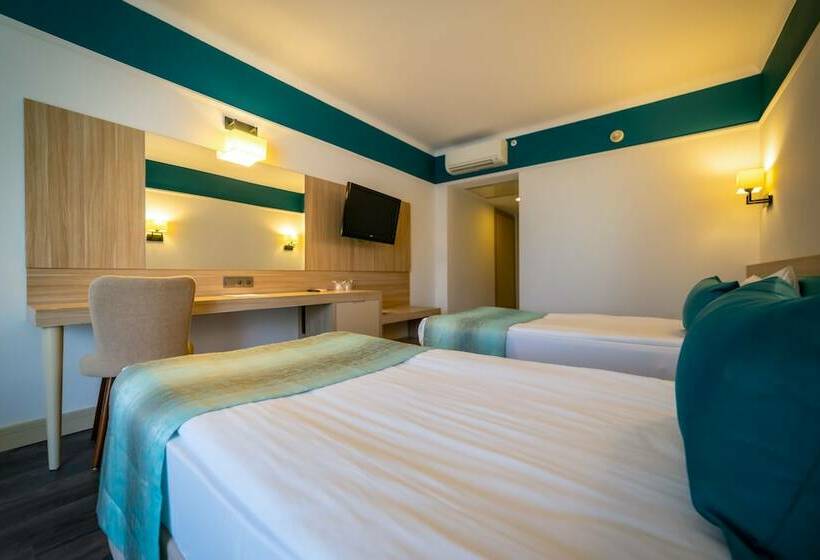 Quarto Estandar Vista Mar, Asteria Collection Side