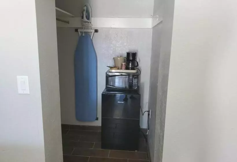 اتاق استاندارد با تخت بزرگ, Best Way Inn