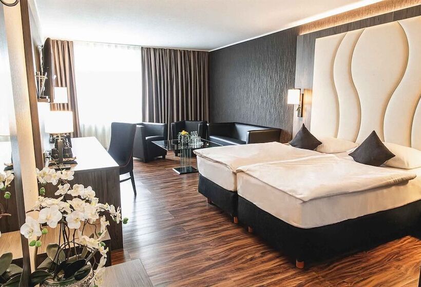 Полулюкс, Best Western Plaza Hotel Grevenbroich
