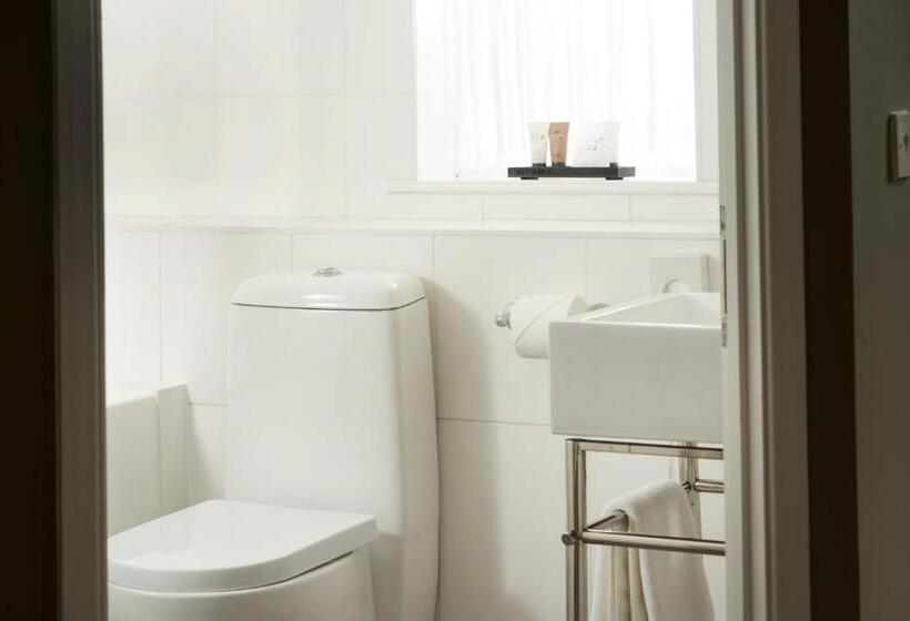 스탠다드 룸, Crouchers