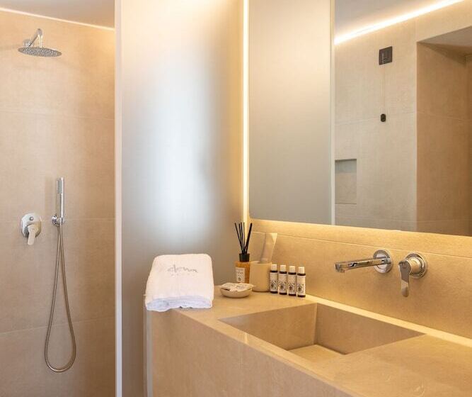 디럭스 주니어 스위트, Elena Hotel Mykonos