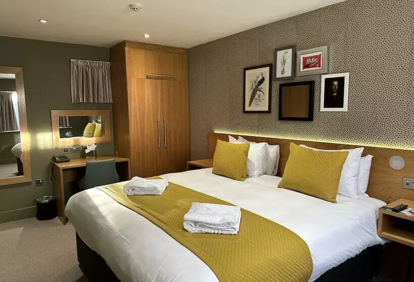 インサイドクラシックルーム, Elmbank York, Tapestry Collection By Hilton