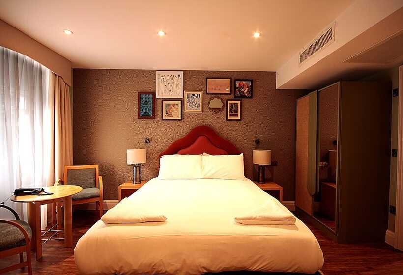 Классический Номер, Elmbank York, Tapestry Collection By Hilton