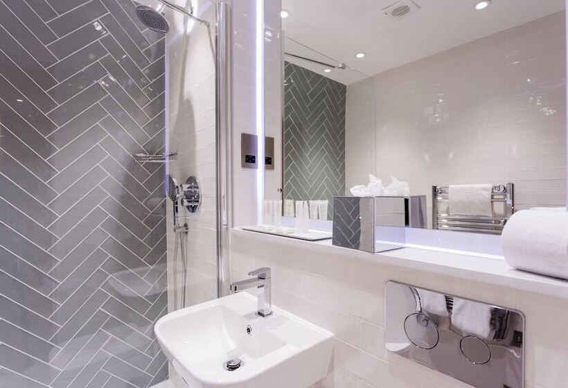 Номер Стандарт, Elmbank York, Tapestry Collection By Hilton