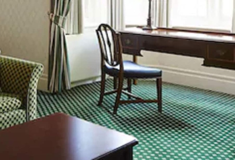 منزل غرفة نوم واحدة, Hanbury Manor Marriott Hotel & Country Club