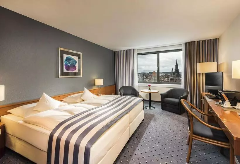 Superior Room, Maritim Hotel Ulm