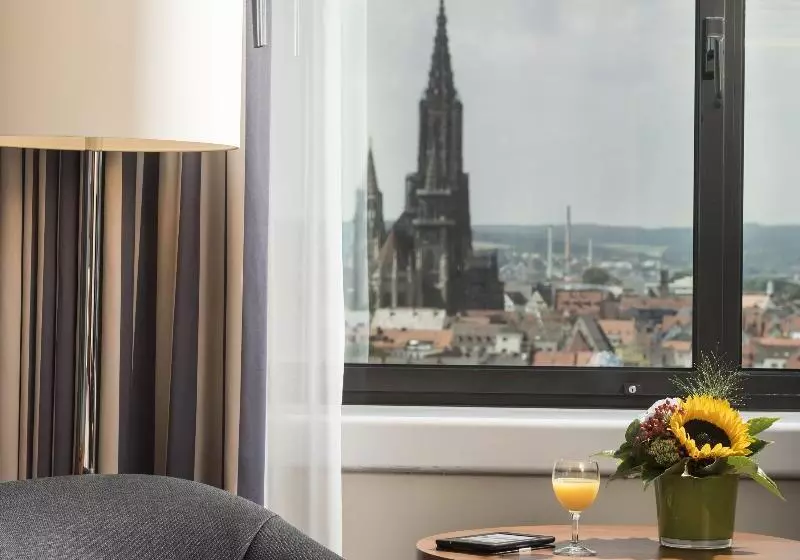 Superior Room, Maritim Hotel Ulm