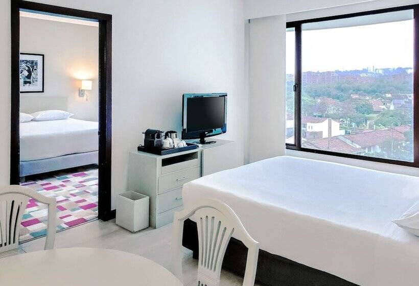 スイート（家族用）, NH Cali Royal