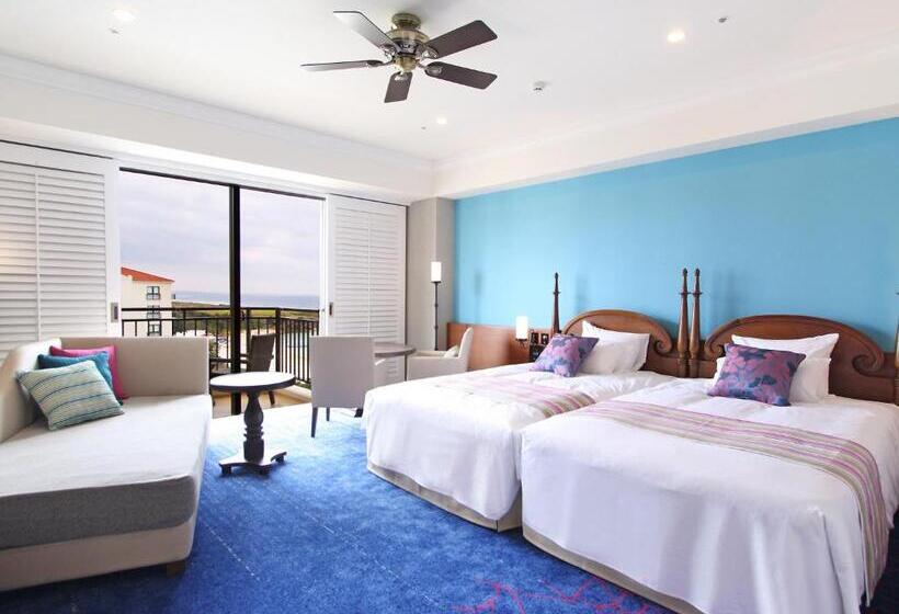 חדר סופריור, Nikko Alivila