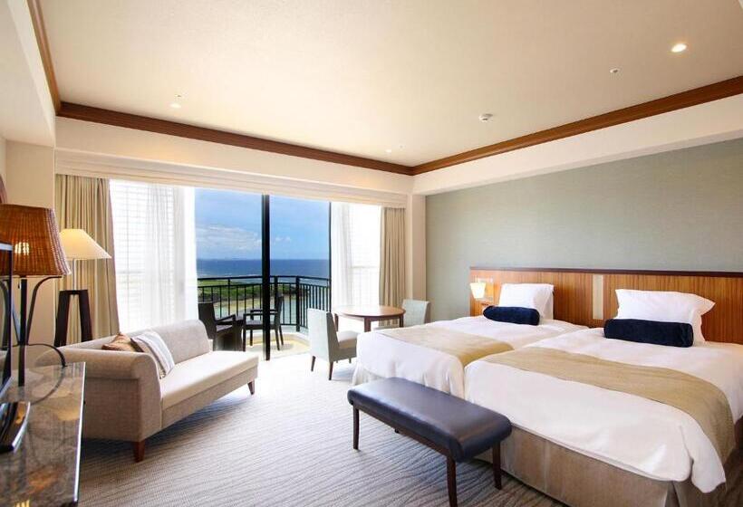 חדר סטנדרט, Nikko Alivila