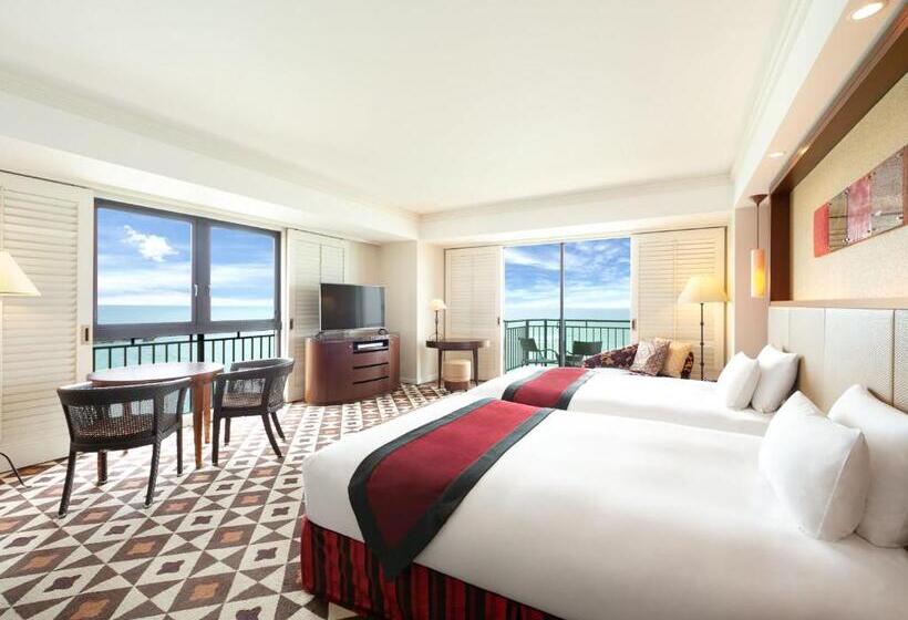 חדר דלוקס, Nikko Alivila