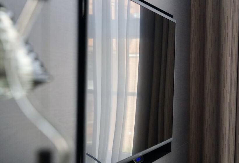 行政房间, Sheraton Hannover Pelikan