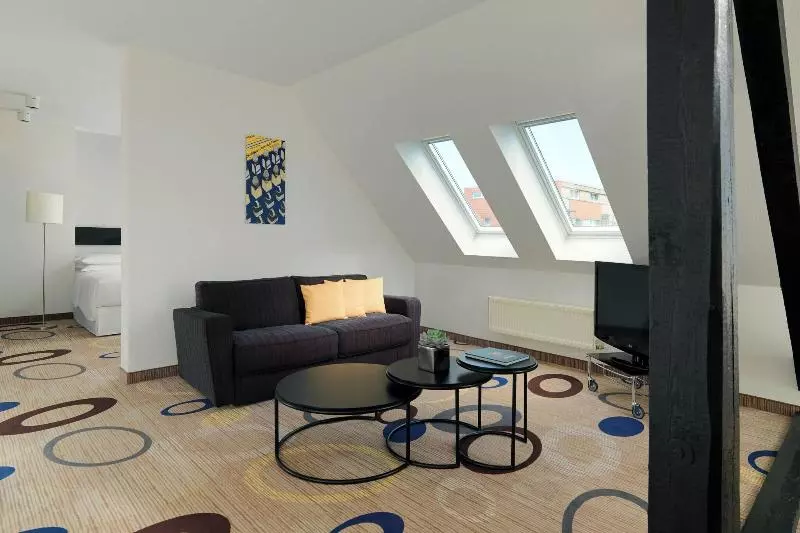 اتاق اجرایی, Sheraton Hannover Pelikan