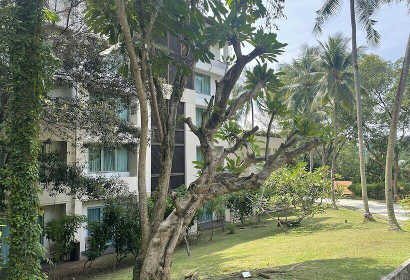 اتاق لوکس خانوادگی, Sofitel Singapore Sentosa Resort & Spa