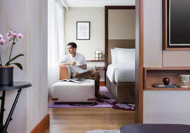 سوئیت جونیور با تخت بزرگ, Sofitel Singapore Sentosa Resort & Spa