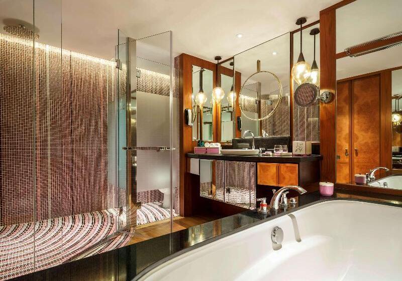 سوئیت جونیور با تخت بزرگ, Sofitel Singapore Sentosa Resort & Spa