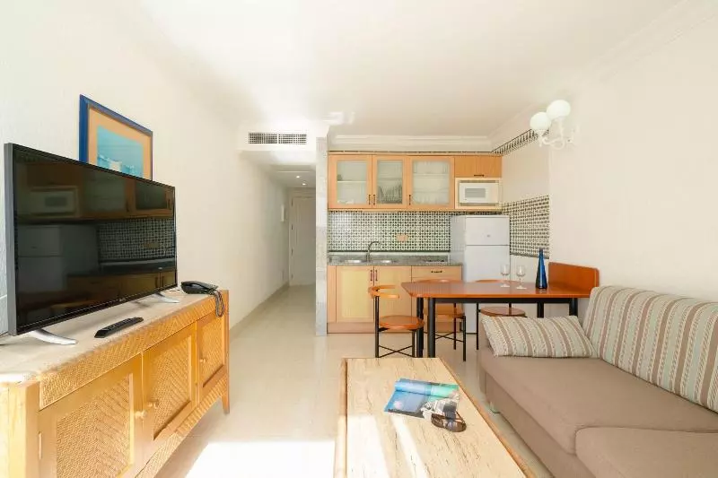 اتاق استاندارد با تخت بزرگ, The Peaks Resort And Spa