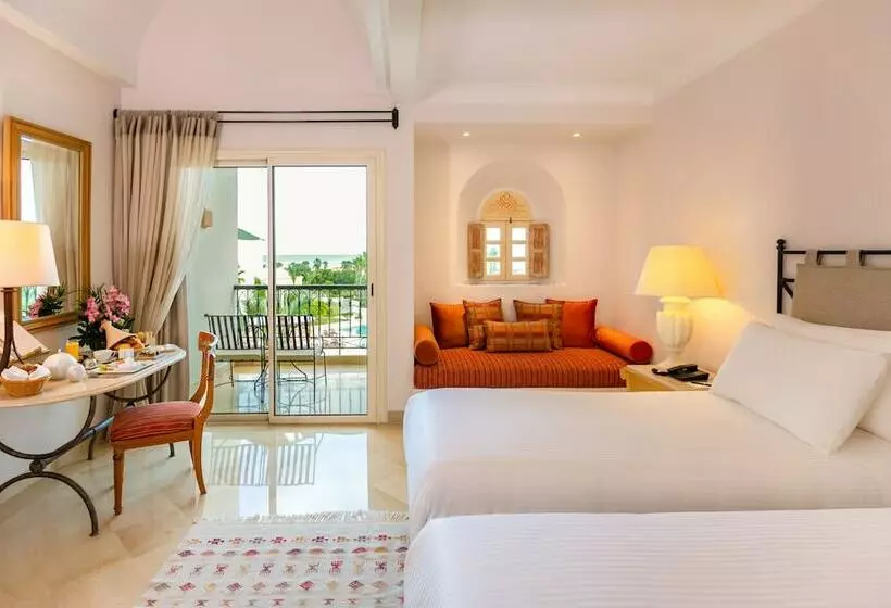 اتاق لوکس با چشمانداز دریا, The Residence Tunis