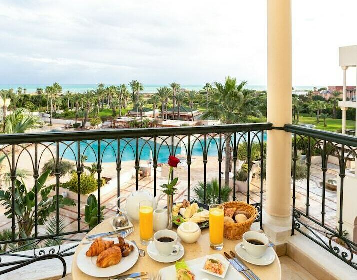 اتاق لوکس با چشمانداز دریا, The Residence Tunis