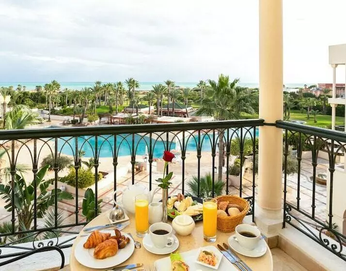 اتاق لوکس با چشمانداز دریا, The Residence Tunis