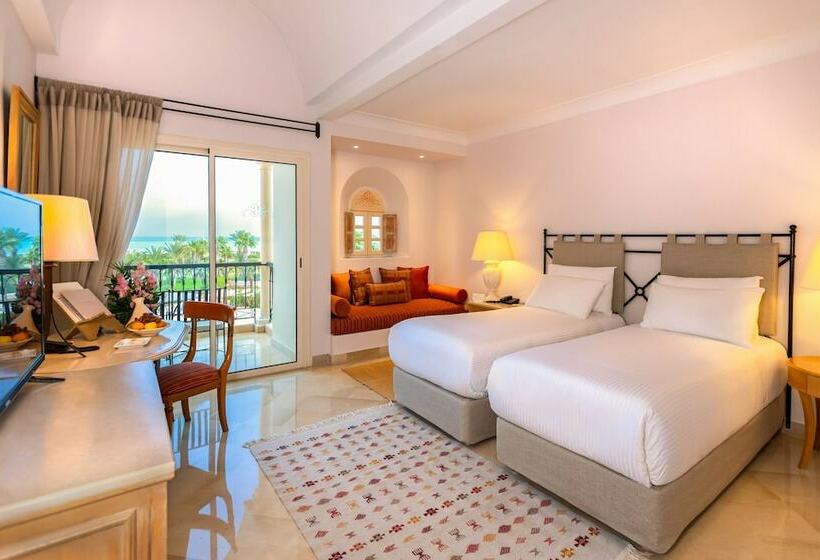 اتاق لوکس با چشمانداز دریا, The Residence Tunis