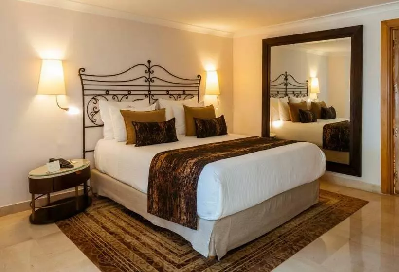 سوییت, The Residence Tunis