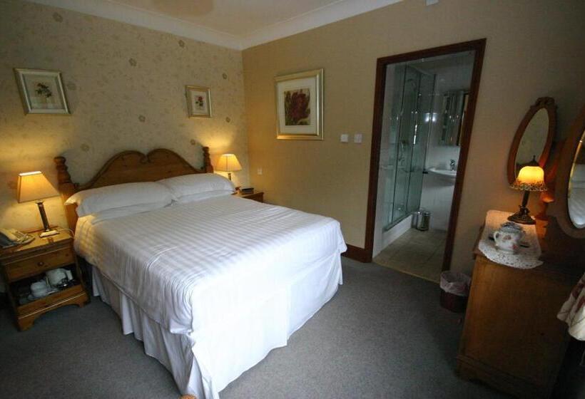 이코노미 룸, Three Horseshoes Country Inn