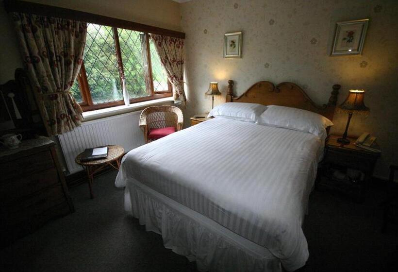 이코노미 룸, Three Horseshoes Country Inn