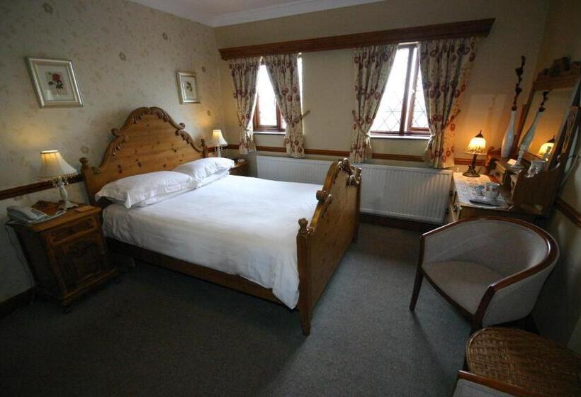 이코노미 룸, Three Horseshoes Country Inn