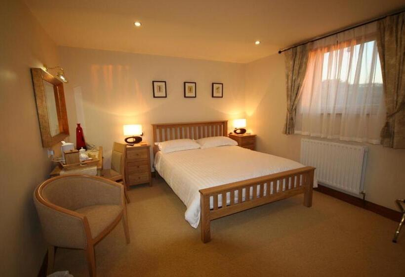 Классический Номер, Three Horseshoes Country Inn