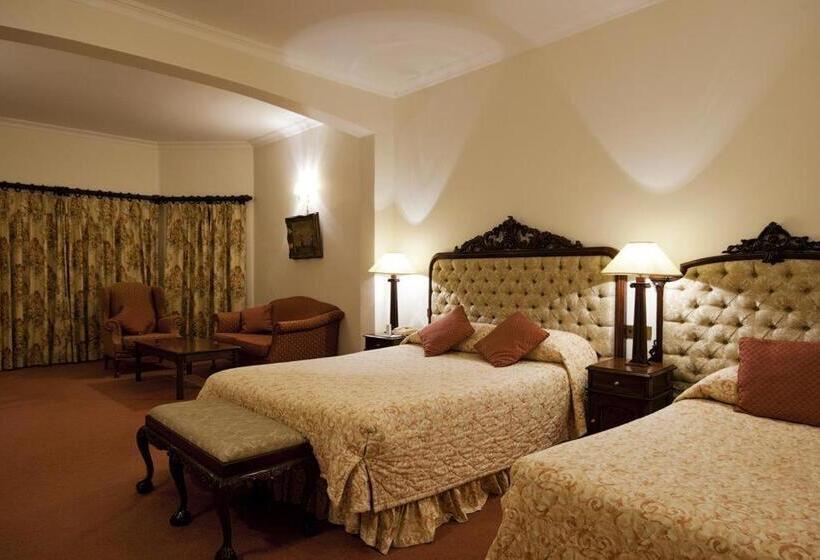 סוויטת ג'וניור, Tinakilly Country House