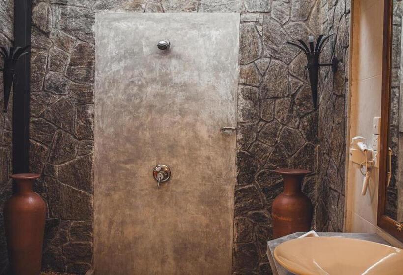 فيلا ديلوكس غرفة نوم, Tree Of Life Nature Resort