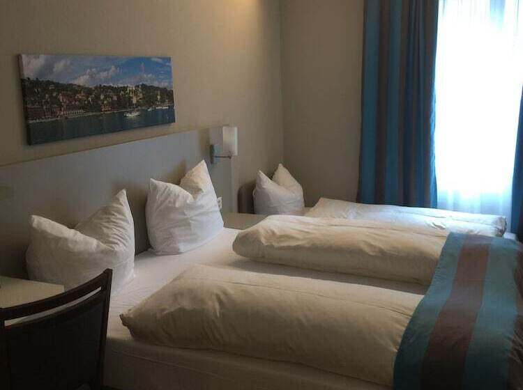 اتاق استاندارد سه نفره, Trip Inn Zurich