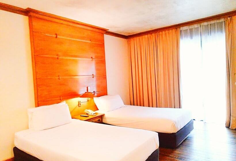 Номер Deluxe Вид на Сад, Sutra Beach Resort