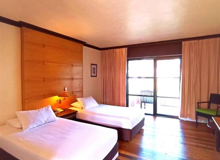 غرفة ديلوكس مطلّة علي الحديقة, Sutra Beach Resort