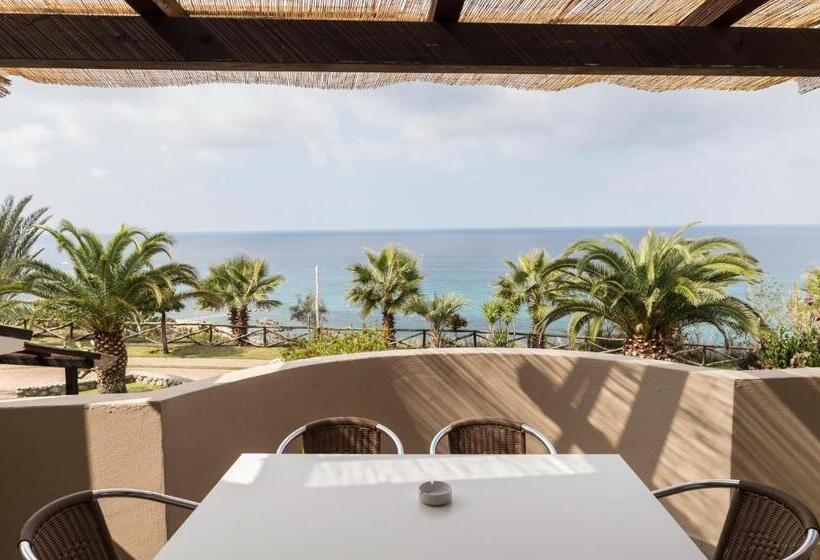 Апартаменты 1 Спальня Вид на Море, Villaggio Cala Di Volpe
