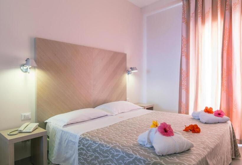 Апартаменты 1 Спальня Вид на Море, Villaggio Cala Di Volpe